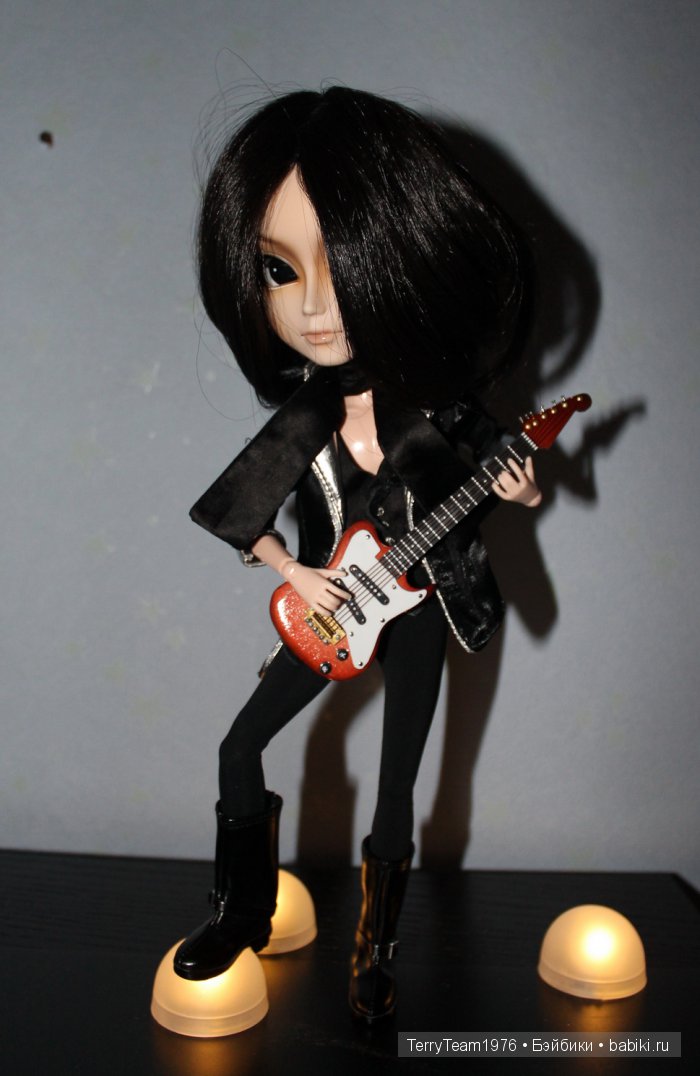 Живет такой парень, Таянг Ни-йя на теле обитсу 27см (фото 7)