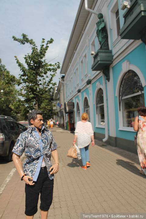 Железный человек: приключения без брони. Геройские каникулы