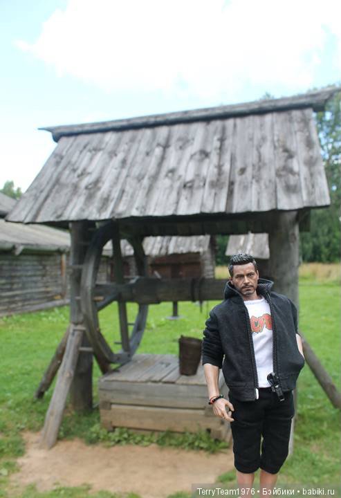 Железный человек: приключения без брони. Геройские каникулы