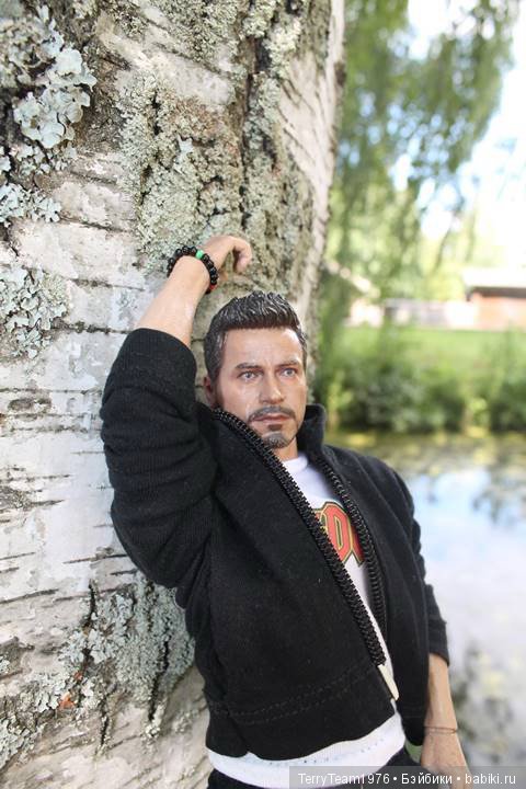 Железный человек: приключения без брони. Геройские каникулы