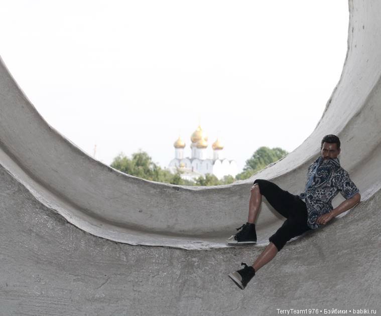 Железный человек: приключения без брони. Геройские каникулы (фото 7)