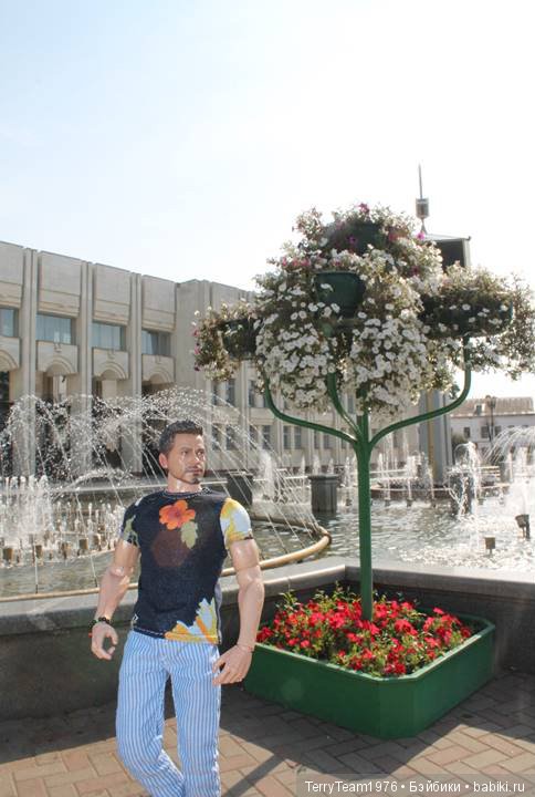 Железный человек: приключения без брони. Геройские каникулы