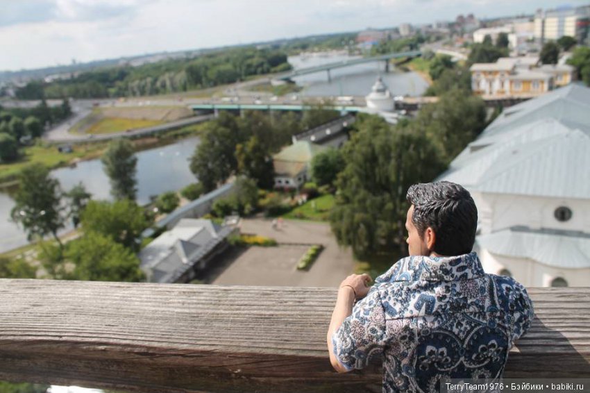 Железный человек: приключения без брони. Геройские каникулы (фото 10)