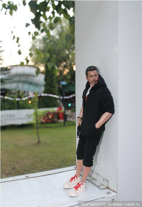 Железный человек: приключения без брони. Геройские каникулы