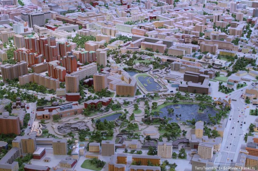 Железный человек: приключеня без брони. Макет Москвы на ВДНХ (фото 9)