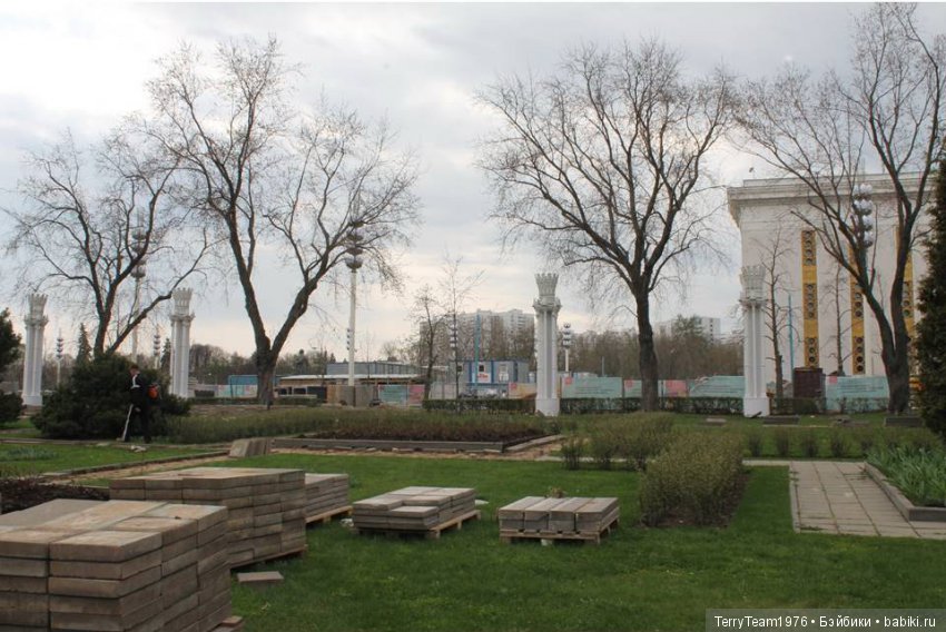 Железный человек: приключеня без брони. Макет Москвы на ВДНХ