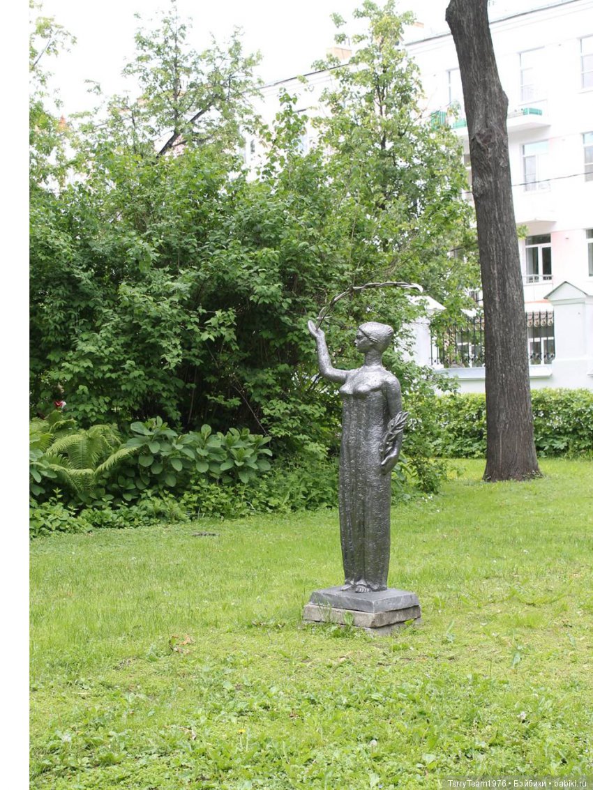 Железный человек: приключеня без брони. Большие выходные в Ярославле, часть 1