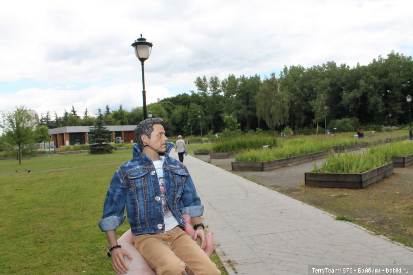 Железный человек: приключеня без брони. Сиреневый сад (фото 2)