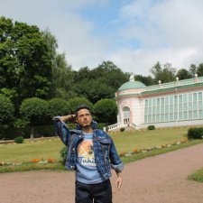 Железный человек: приключеня без брони. Кусково