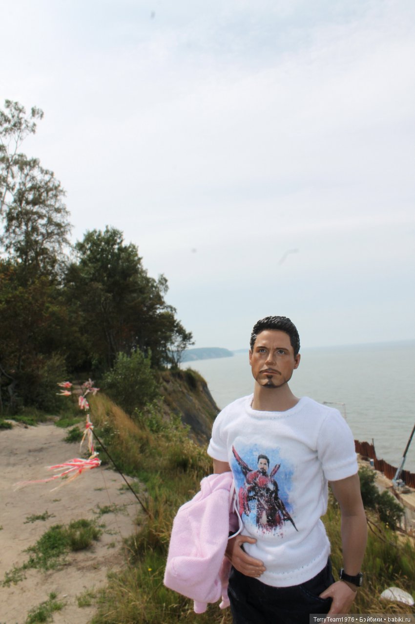 Железный человек: приключеня без брони. Отпуск в Янтарном краю. Ну, и где тут море? Часть 1