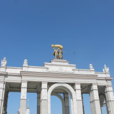 Железный человек: приключеня без брони. И снова ВДНХ.