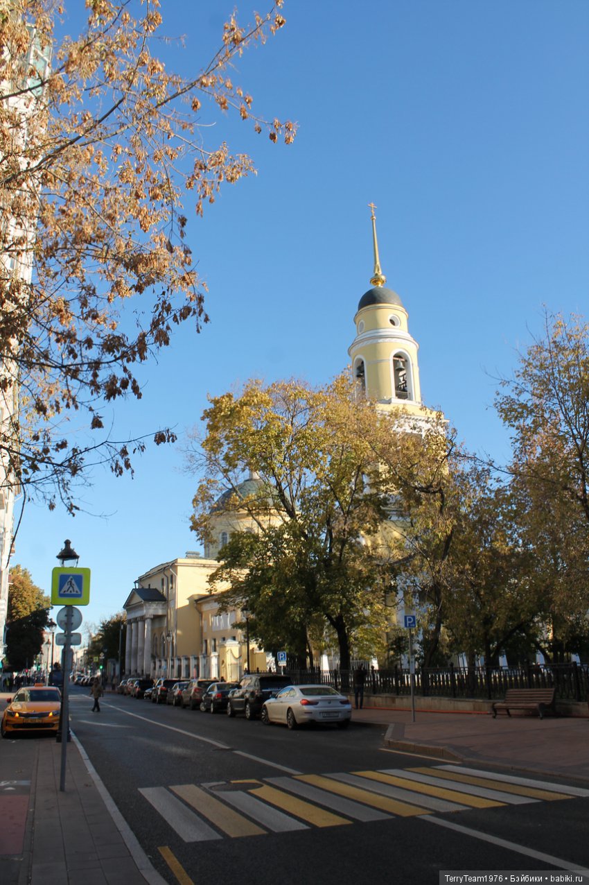 Железный человек: приключеня без брони. Осенние прогулки мистера Старка