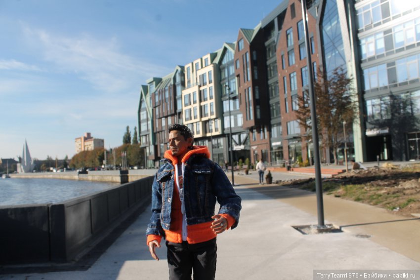 Железный человек: приключеня без брони. #простофото