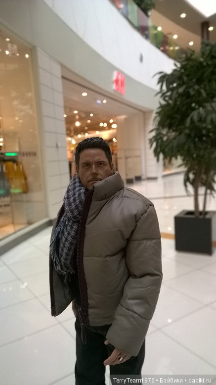 Железный человек: приключения без брони. Большая прогулка одного пуховика | Бэйбики Железный человек: приключения без брони. Большая прогулка одного пуховика