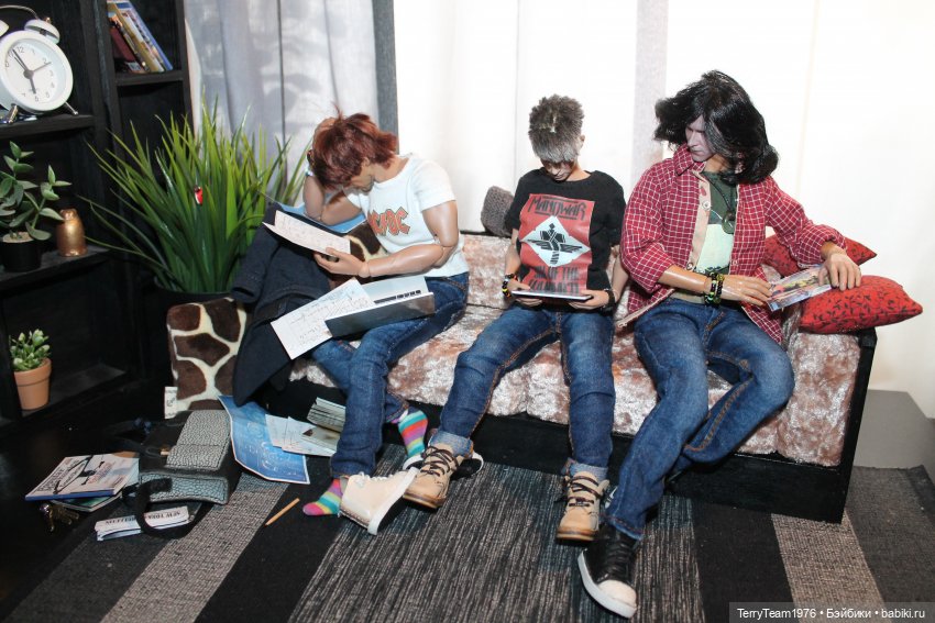 История без слов | Бэйбики История без слов — Кукольные фотоистории и сериалы: комиксы