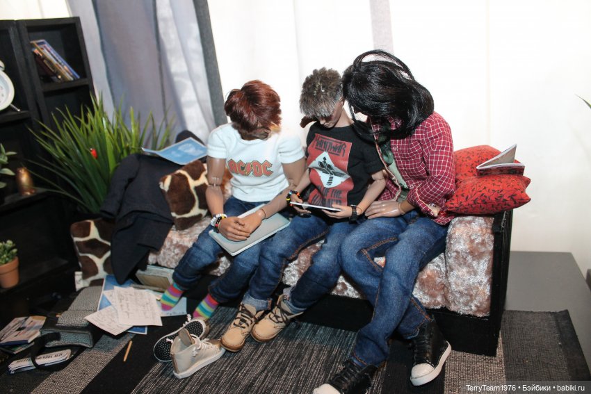 История без слов | Бэйбики История без слов — Кукольные фотоистории и сериалы: комиксы