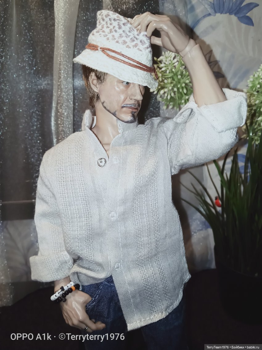 #ательенаколенке : позёрство