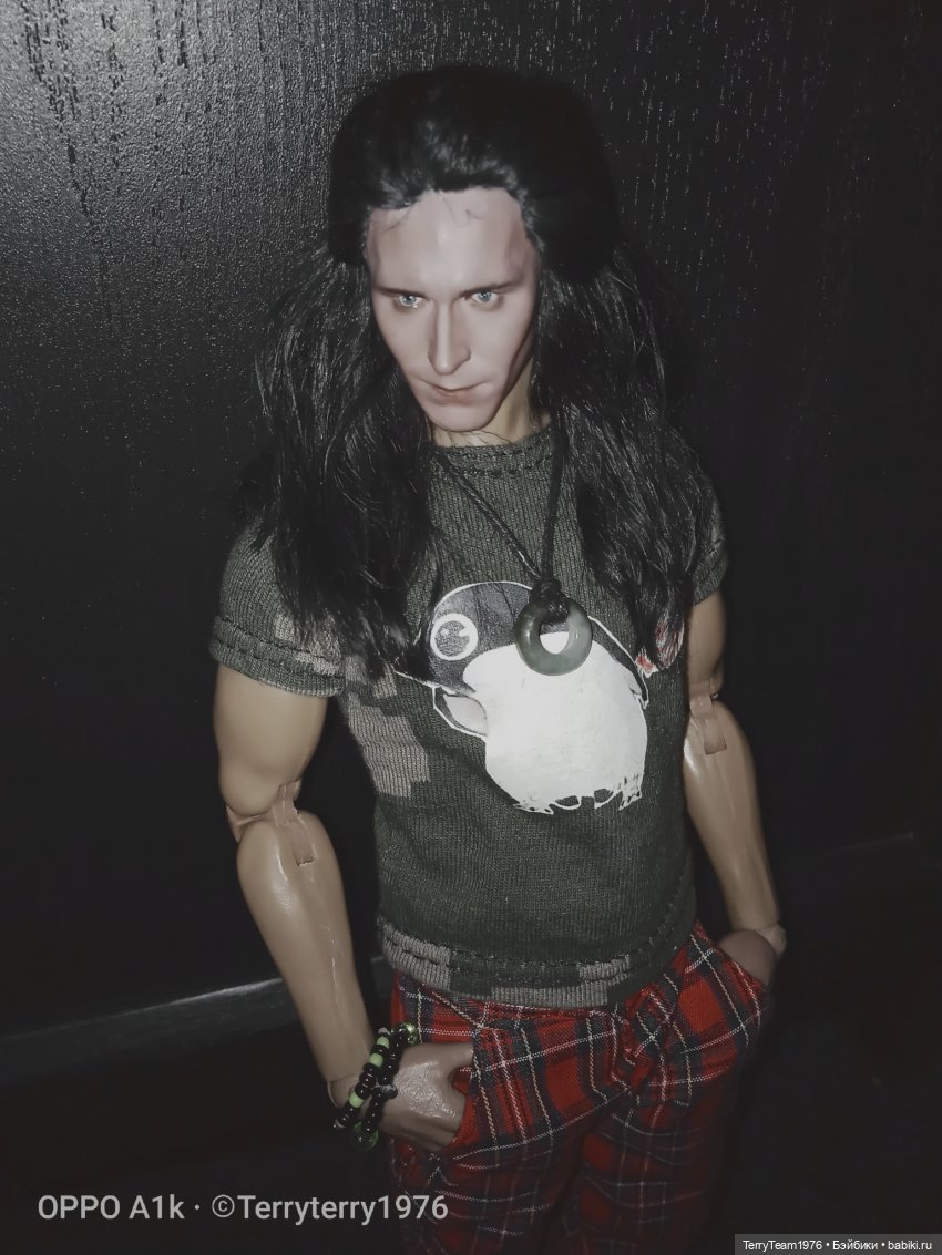 #ательенаколенке : позёрство