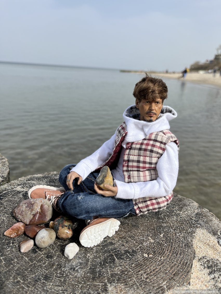 Март. Балтика. Тони — Коллекционные экшн