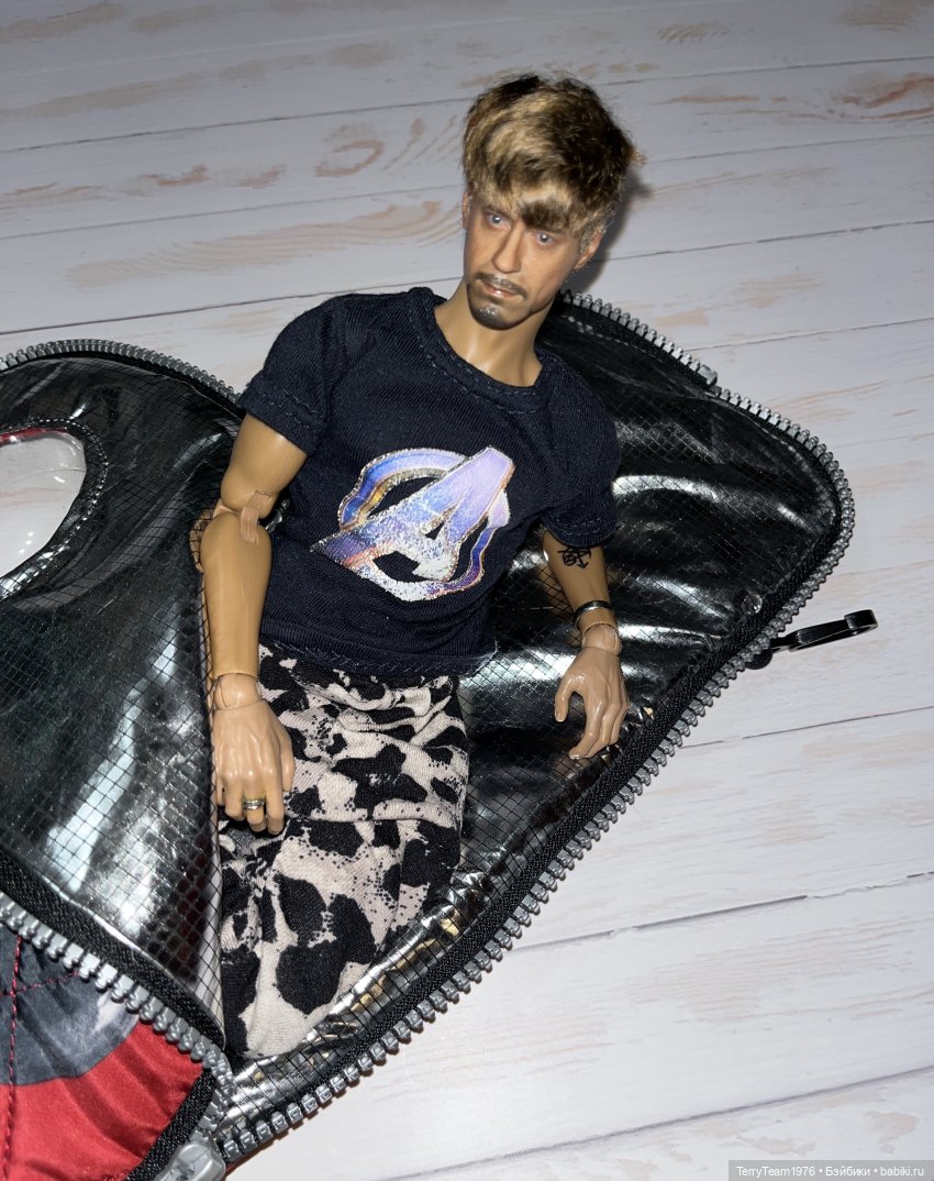 Космический спальник-переноска (фото 8)