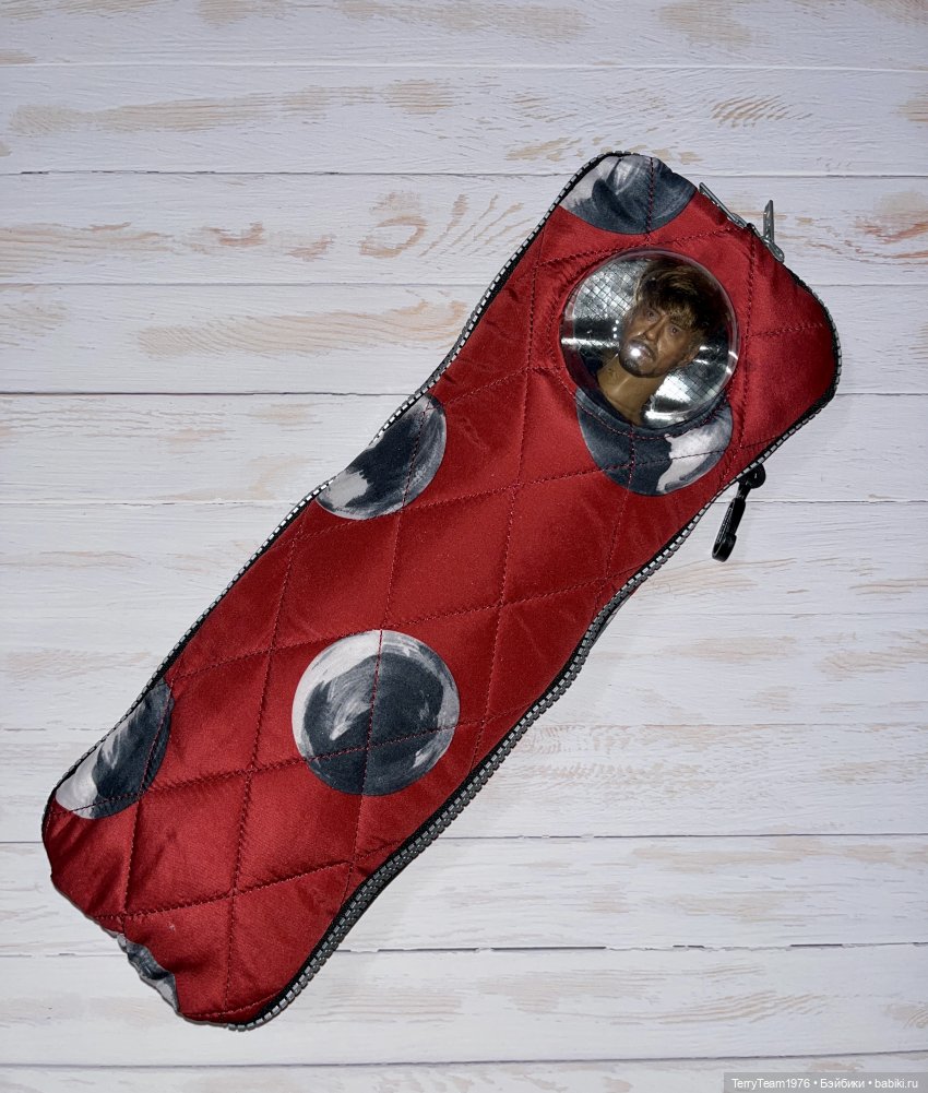 Космический спальник-переноска (фото 9)