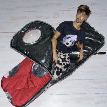 Космический спальник-переноска