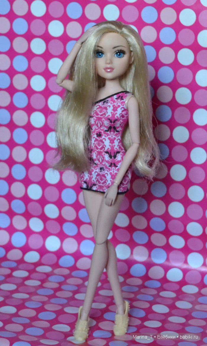 Миа в розовом цвете. Moxie Teenz | Бэйбики Миа в розовом цвете. Moxie Teenz (фото 3)