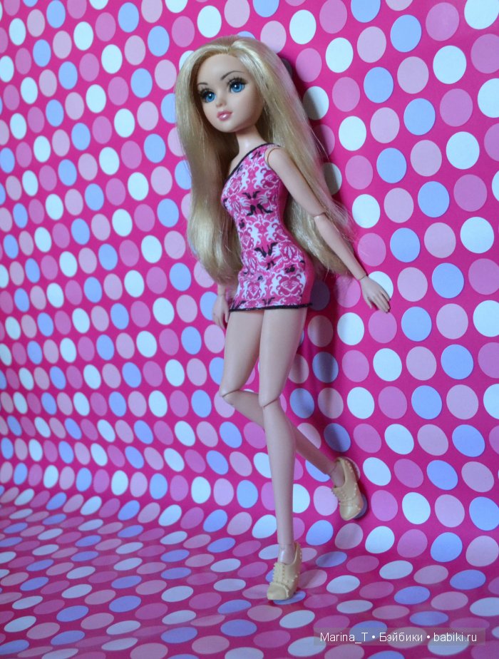 Миа в розовом цвете. Moxie Teenz | Бэйбики Миа в розовом цвете. Moxie Teenz
