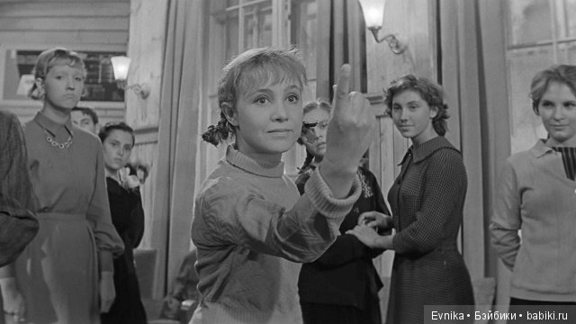 Рукодельницы фильмы не смотрят- они их слушают (фото 10)