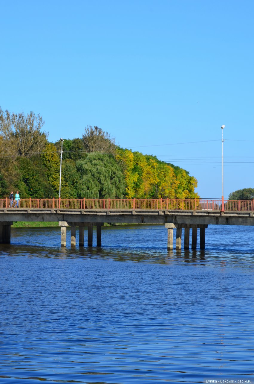 Осенняя прогулка Лины + немного городских зарисовок