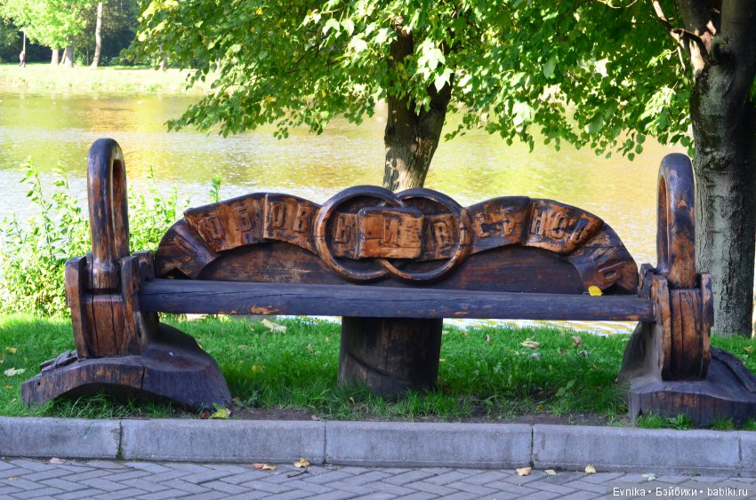 Осенняя прогулка Лины + немного городских зарисовок