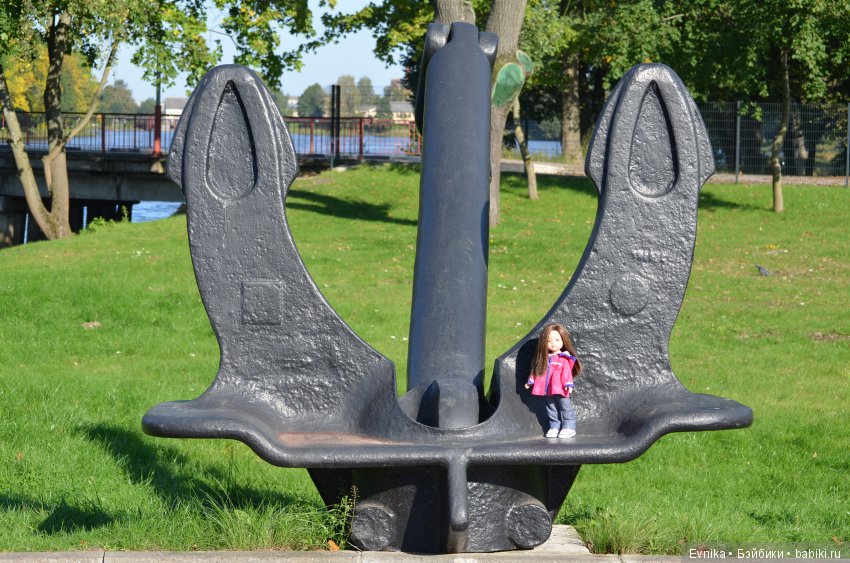 Осенняя прогулка Лины + немного городских зарисовок