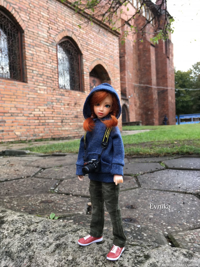 Дождь нам не помеха. Таша и Эльза в Калининграде