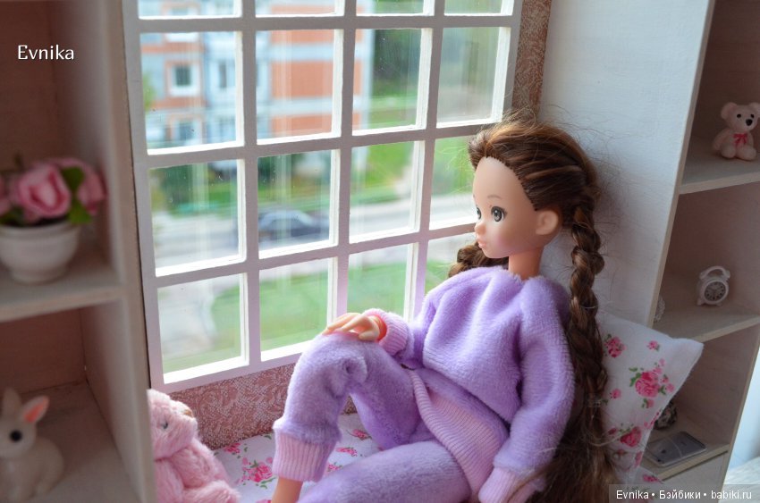 Стеллаж для Эльзы — Румбоксы и кукольные интерьеры: фото (фото 2)