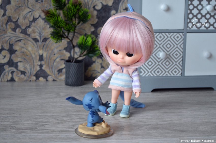 Приключения Вари и Саньки. Забавы