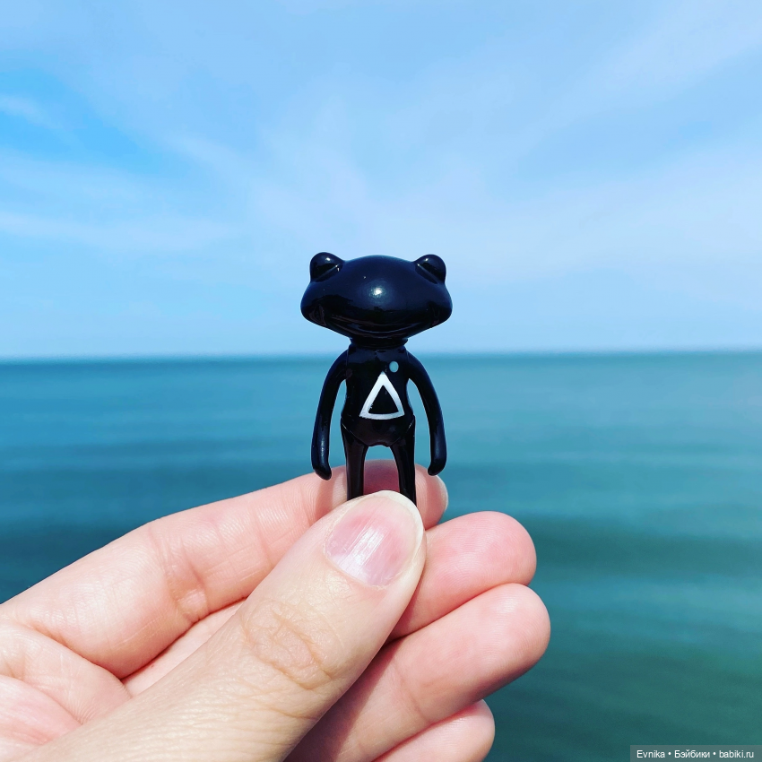 Ловись лягушка большая и маленькая