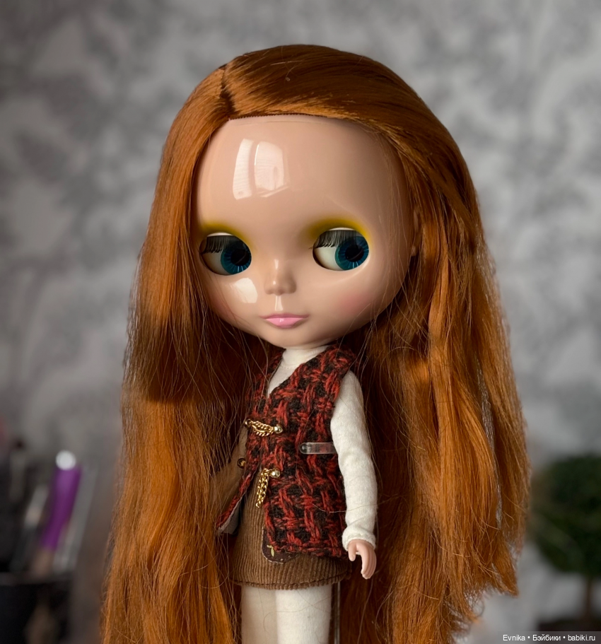 Neo Blythe Pow Wow Poncho