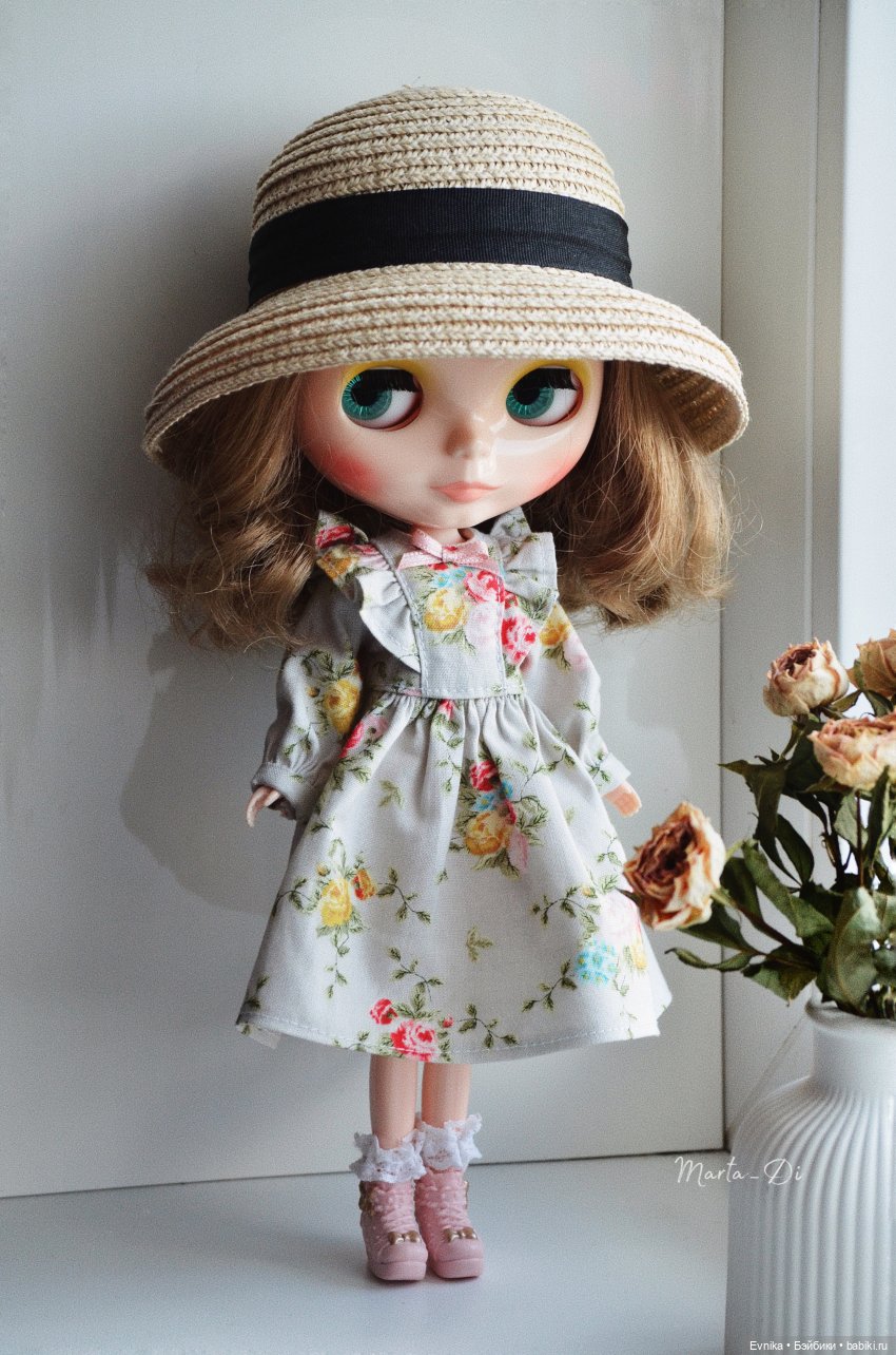 Neo Blythe Vera Florentine