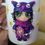 Куколки на кружках из полимерной глины