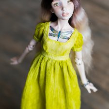 Фарфоровая шарнирная кукла Молли