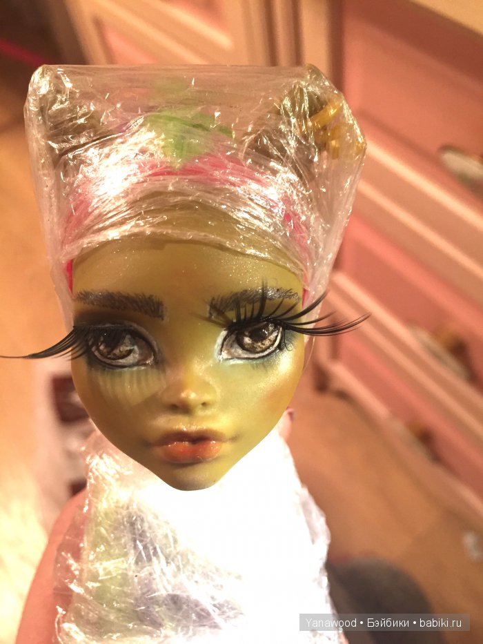 Перерисовка куклы Monster High. Кловенера (фото 6)