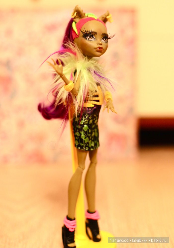 Перерисовка куклы Monster High. Кловенера (фото 9)