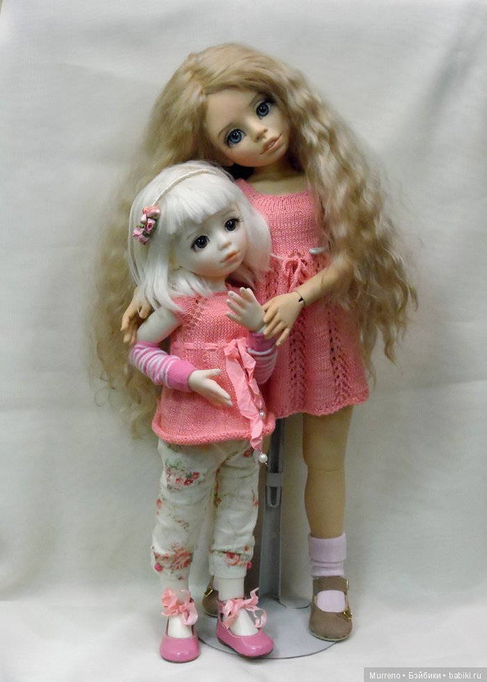 С Машулей (куколкой моей подруги, автор которой тоже Лена)