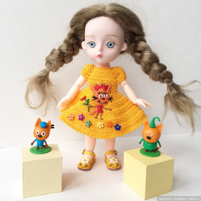 Как я училась вышивать лентами или новые платья для Лидочки Baboliy