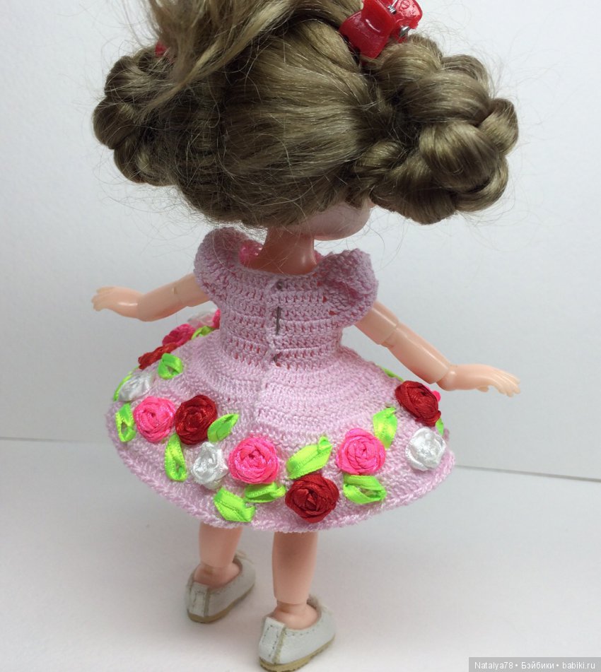 Как я училась вышивать лентами или новые платья для Лидочки Baboliy