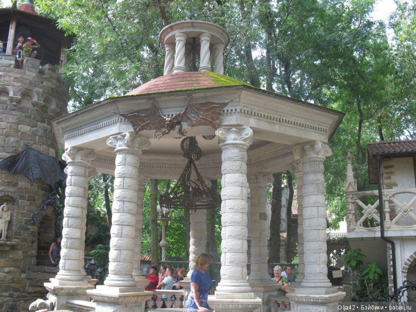 Белая невеста, Геленджик.Старый парк, Кабардинка