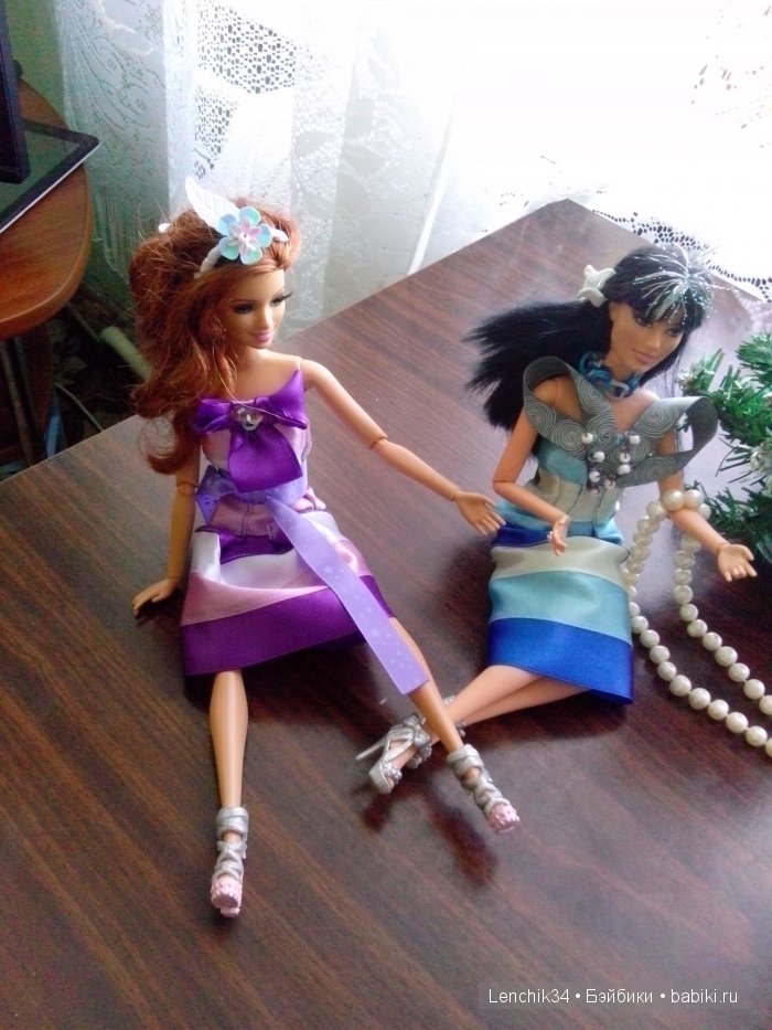 К Новому году готовы — Одежда и обувь для кукол своими руками: фото (фото 2)