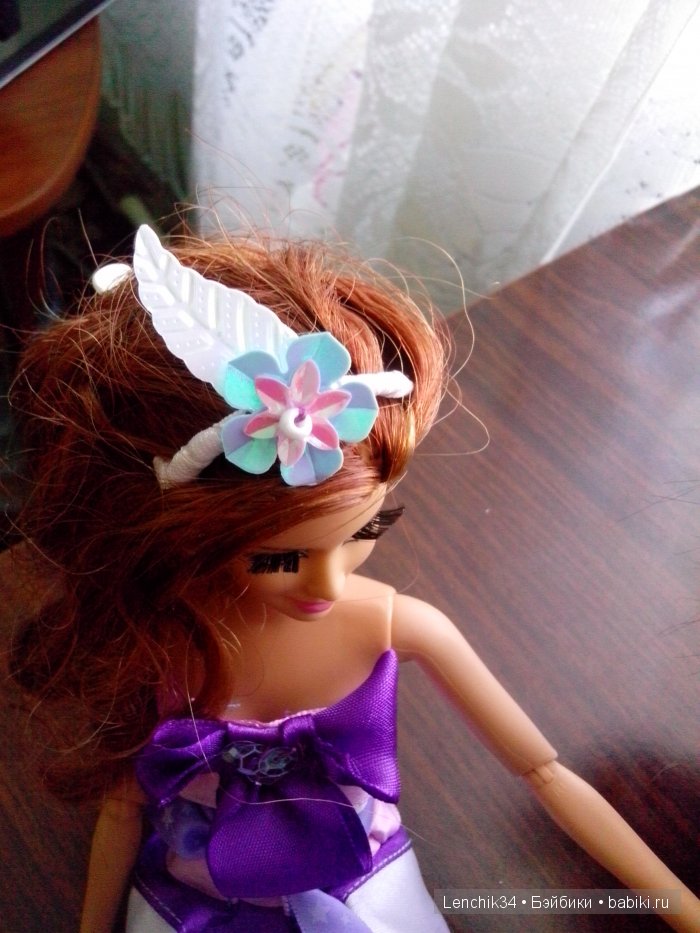 простой ободок из проволоки, лент и пайеток