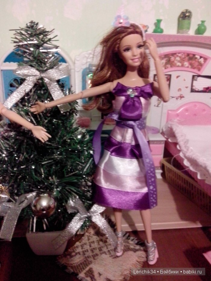 У Терезы снимается ободок и пояс