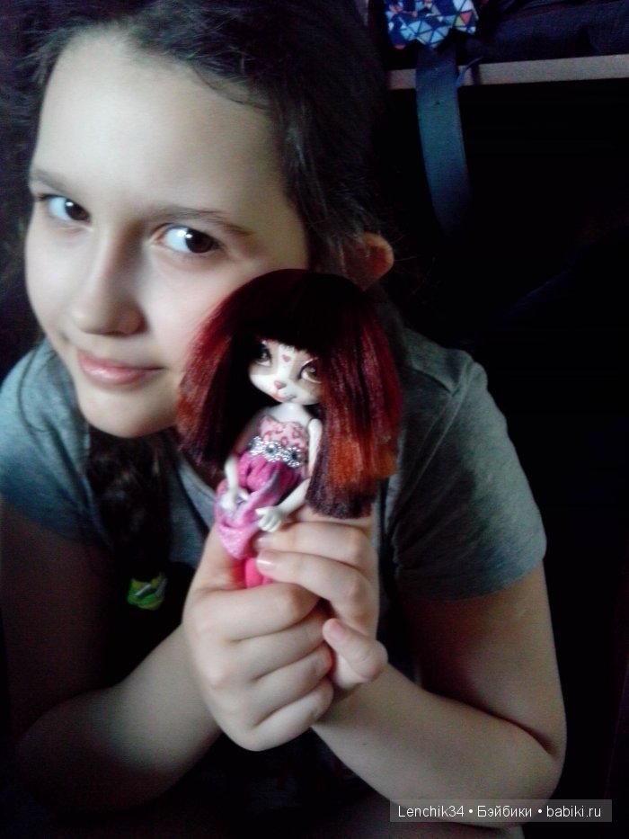 Первый парик